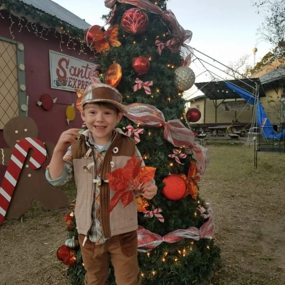 4 piece set Boys outfit. 4T bottom 5T tops